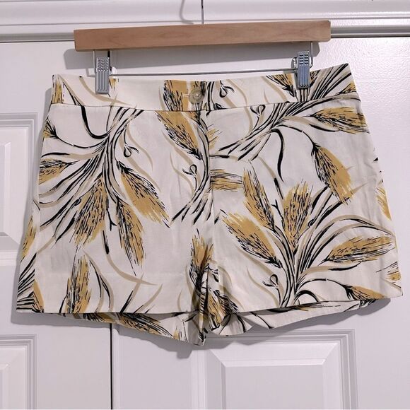 TORY BURCHCream Ivory Golden Yellow Wheat Page Print ShortsSize 10